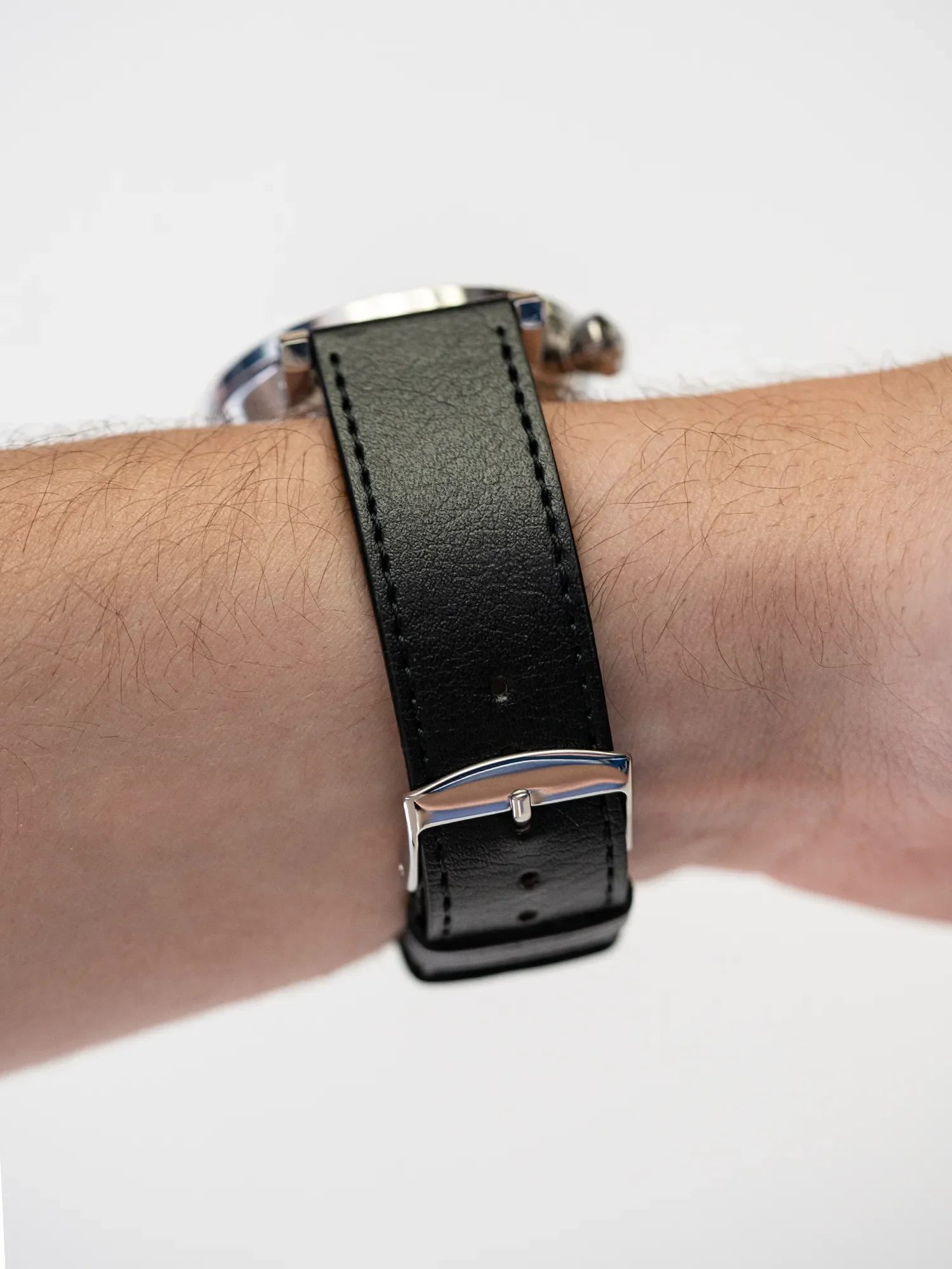 BRACELET CUIR VEGAN - NOIR SURPIQUÉ MADE IN FRANCE - Image 2
